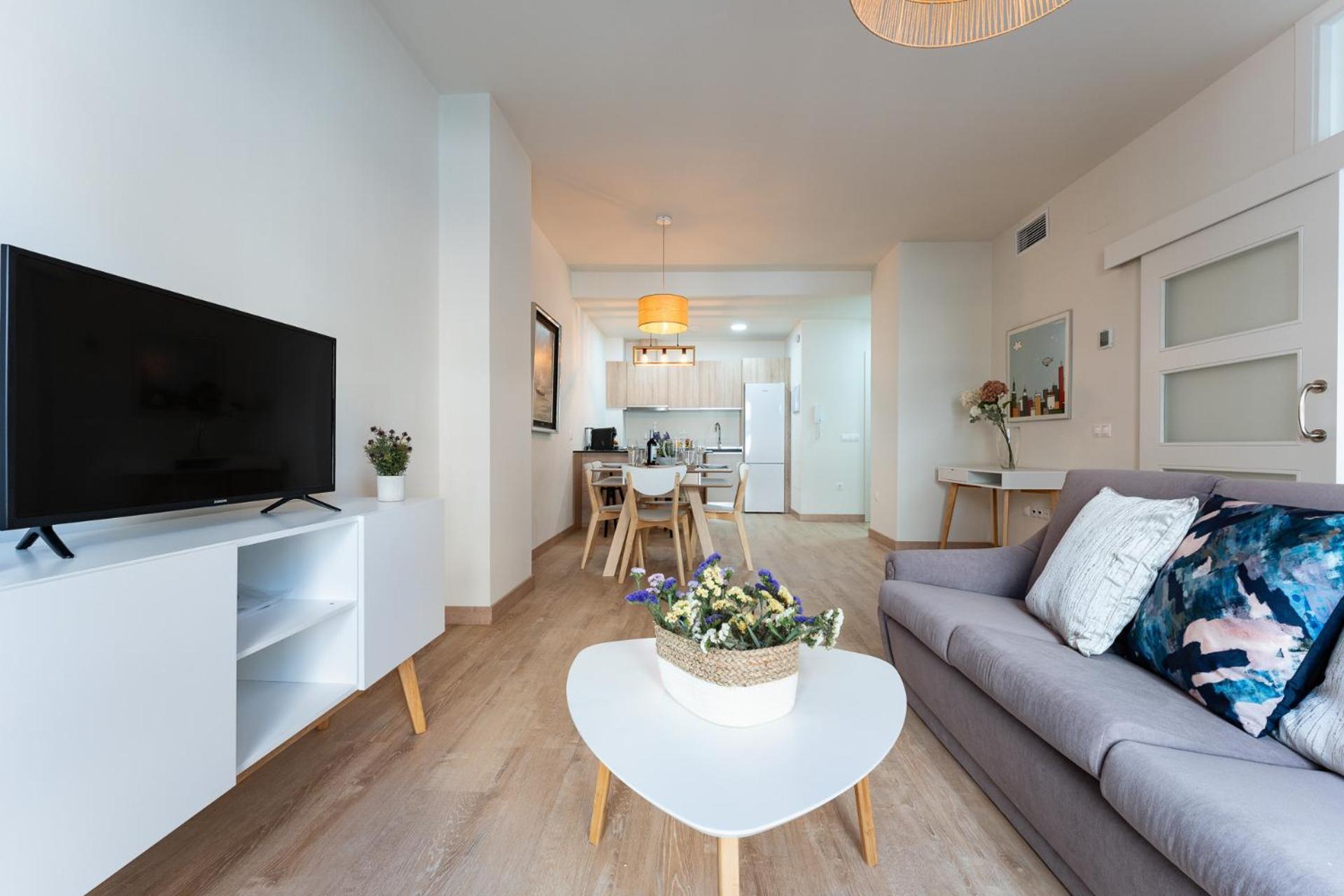 Apartment Malagasuite Comfortable 1 *